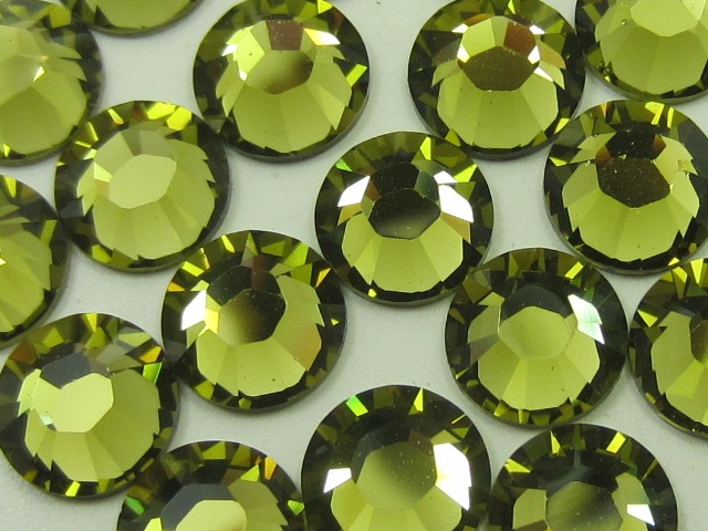 12 pcs. 34ss KHAKI HOTFIX European Rhinestones